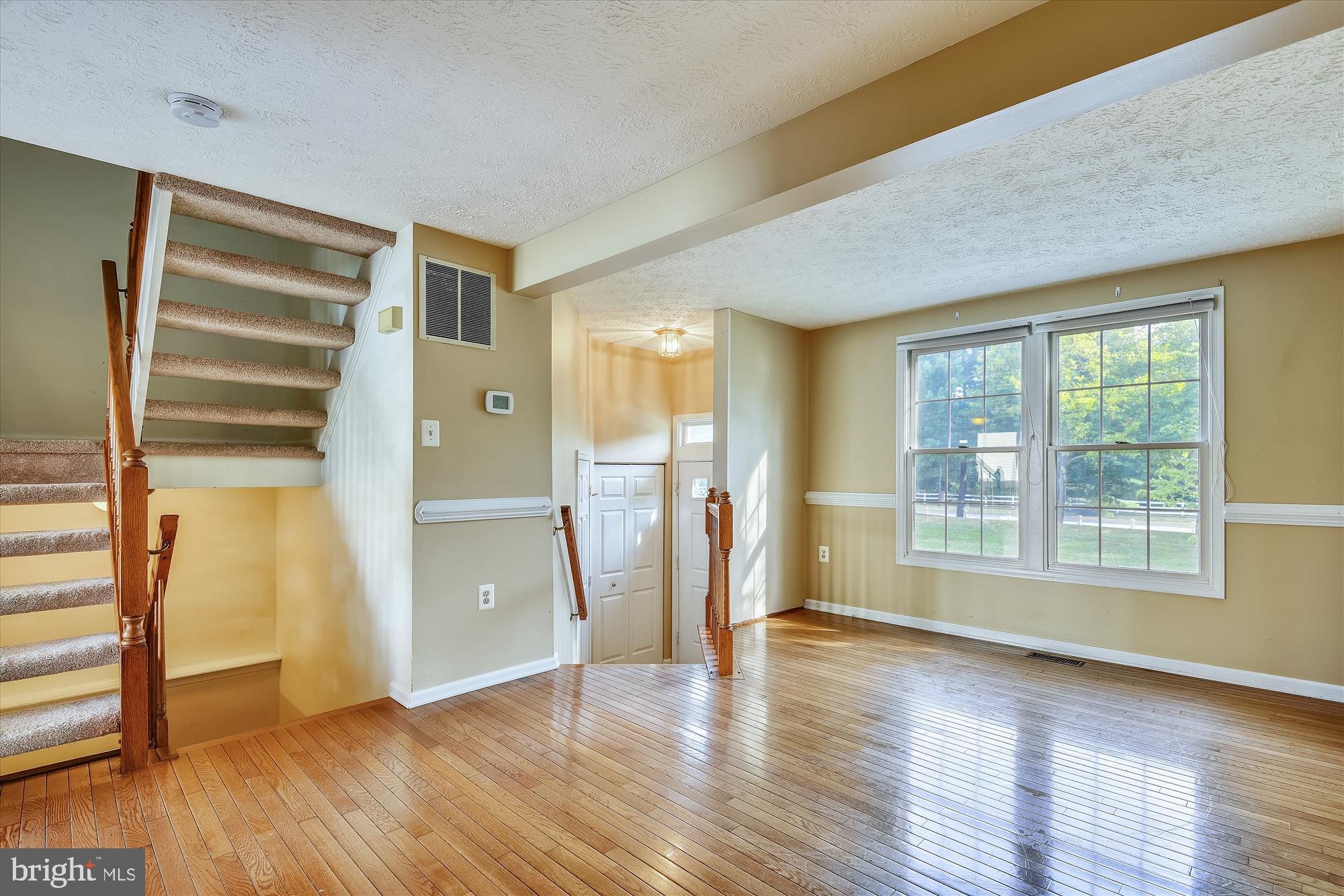 2459 Warm Spring Way Odenton, MD 21113 - Photo 5 of 31 Gallery Image 5