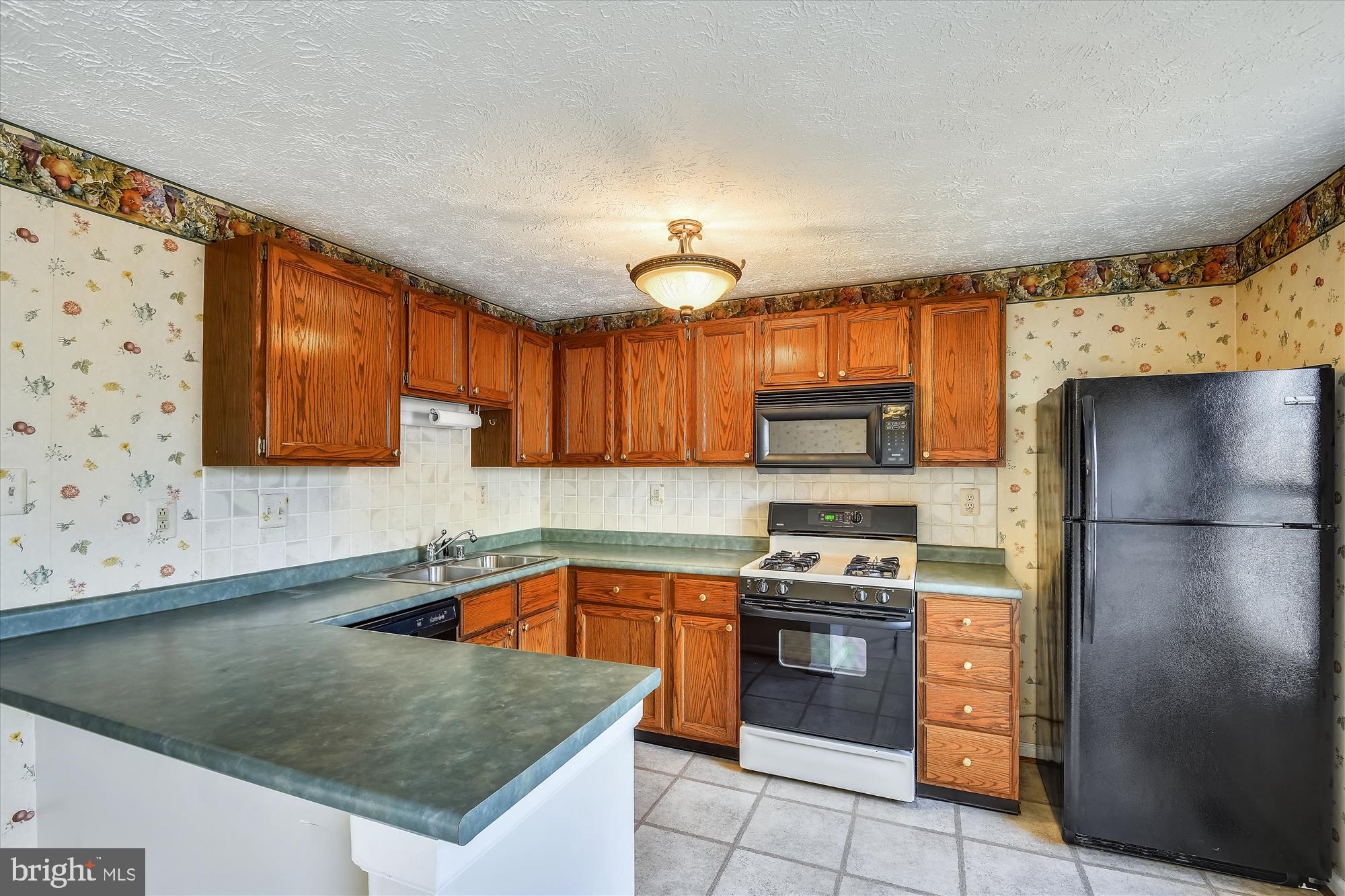 2459 Warm Spring Way Odenton, MD 21113 - Photo 7 of 31 Gallery Image 7