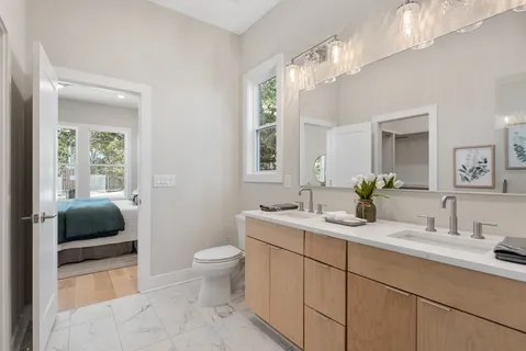 $659,900 | 1204 1st Avenue South, Nashville, TN 37210