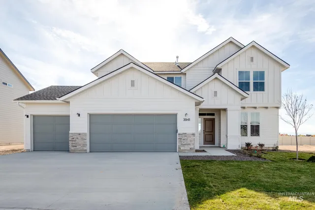 $569,990 | 17381 North Aspen Springs Way, Nampa, ID 83687