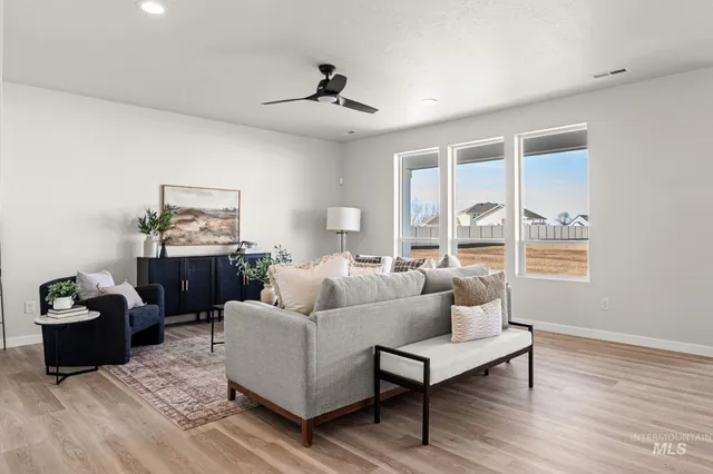 $549,990 | 17381 North Aspen Springs Way, Nampa, ID 83687