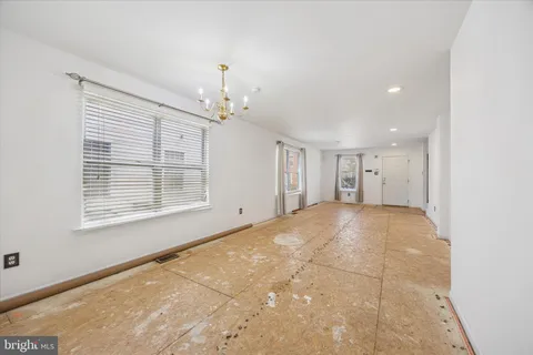 $180,000 | 924 Madison Street, Chester, PA 19013