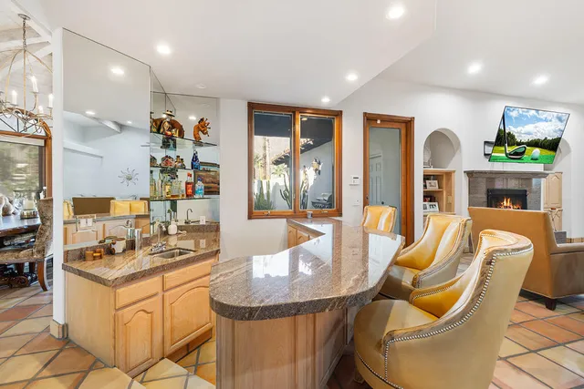 $12,000 | 51230 Avenida Obregon, La Quinta, CA 92253