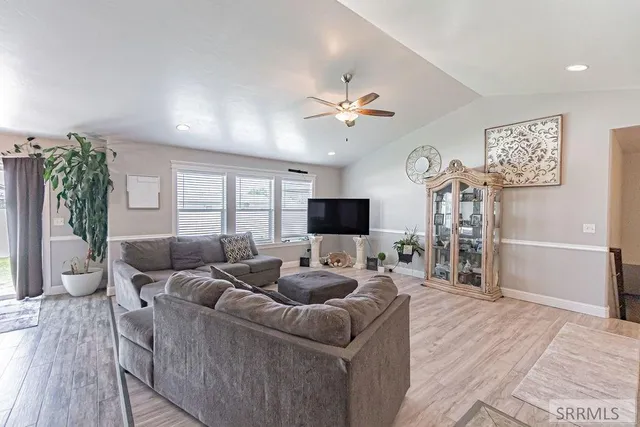 $549,900 | 1557 North Quinn Creek Road, Idaho Falls, ID 83401