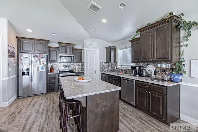 $549,900 | 1557 North Quinn Creek Road, Idaho Falls, ID 83401