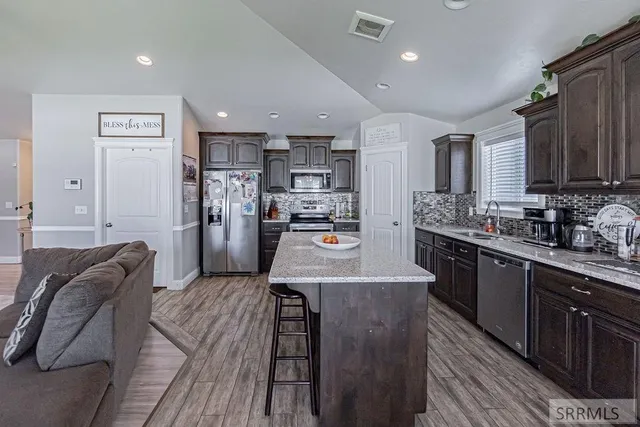 $549,900 | 1557 North Quinn Creek Road, Idaho Falls, ID 83401