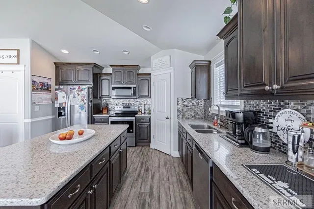 $549,900 | 1557 North Quinn Creek Road, Idaho Falls, ID 83401