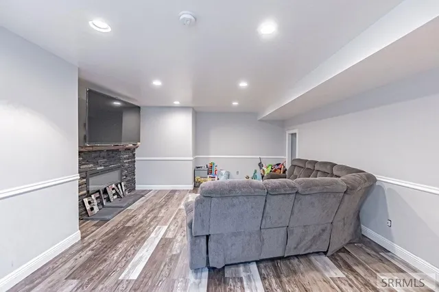 $549,900 | 1557 North Quinn Creek Road, Idaho Falls, ID 83401