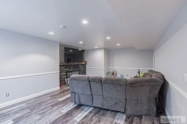 $549,900 | 1557 North Quinn Creek Road, Idaho Falls, ID 83401