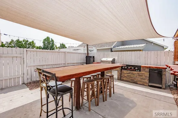 $549,900 | 1557 North Quinn Creek Road, Idaho Falls, ID 83401