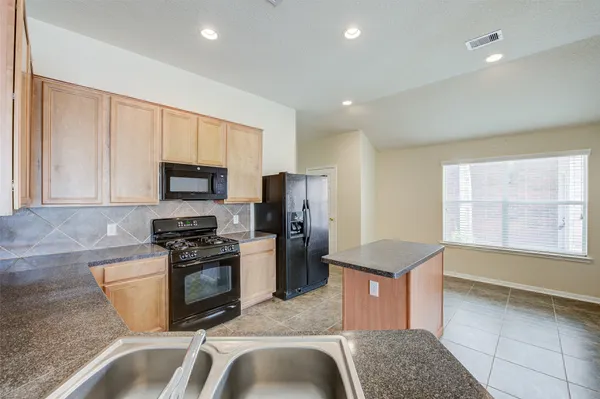 $1,995 | 19307 Dawntreader Drive, Cypress, TX 77429