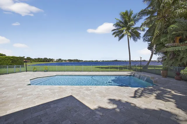 a view of a lake and outdoor space