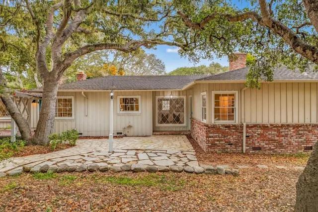 $2,695,000 | 25905 Junipero Avenue, Carmel, CA 93923
