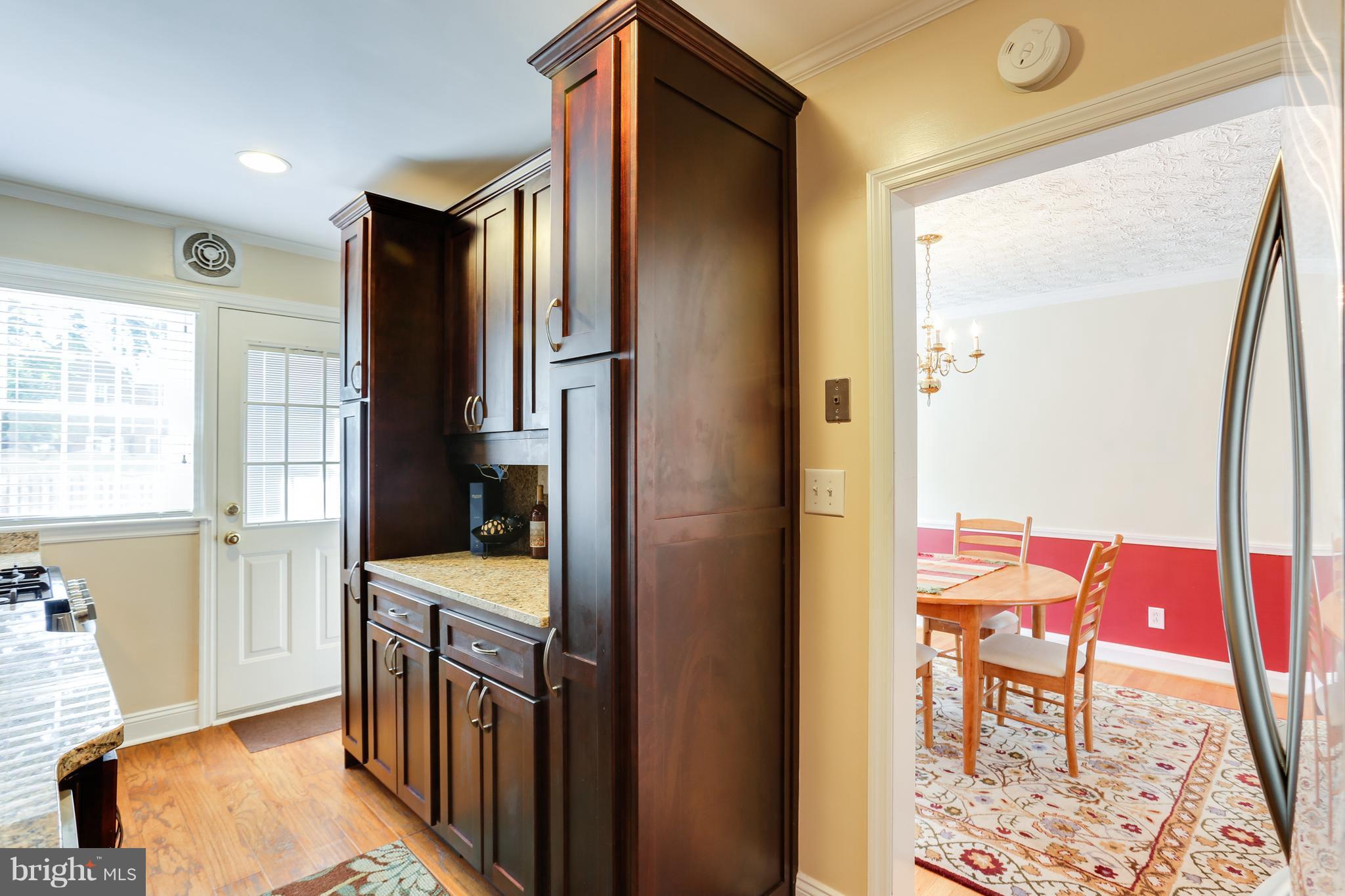 7019 Heathfield Road Baltimore, MD 21212 - Photo 11 of 30 Kitchen