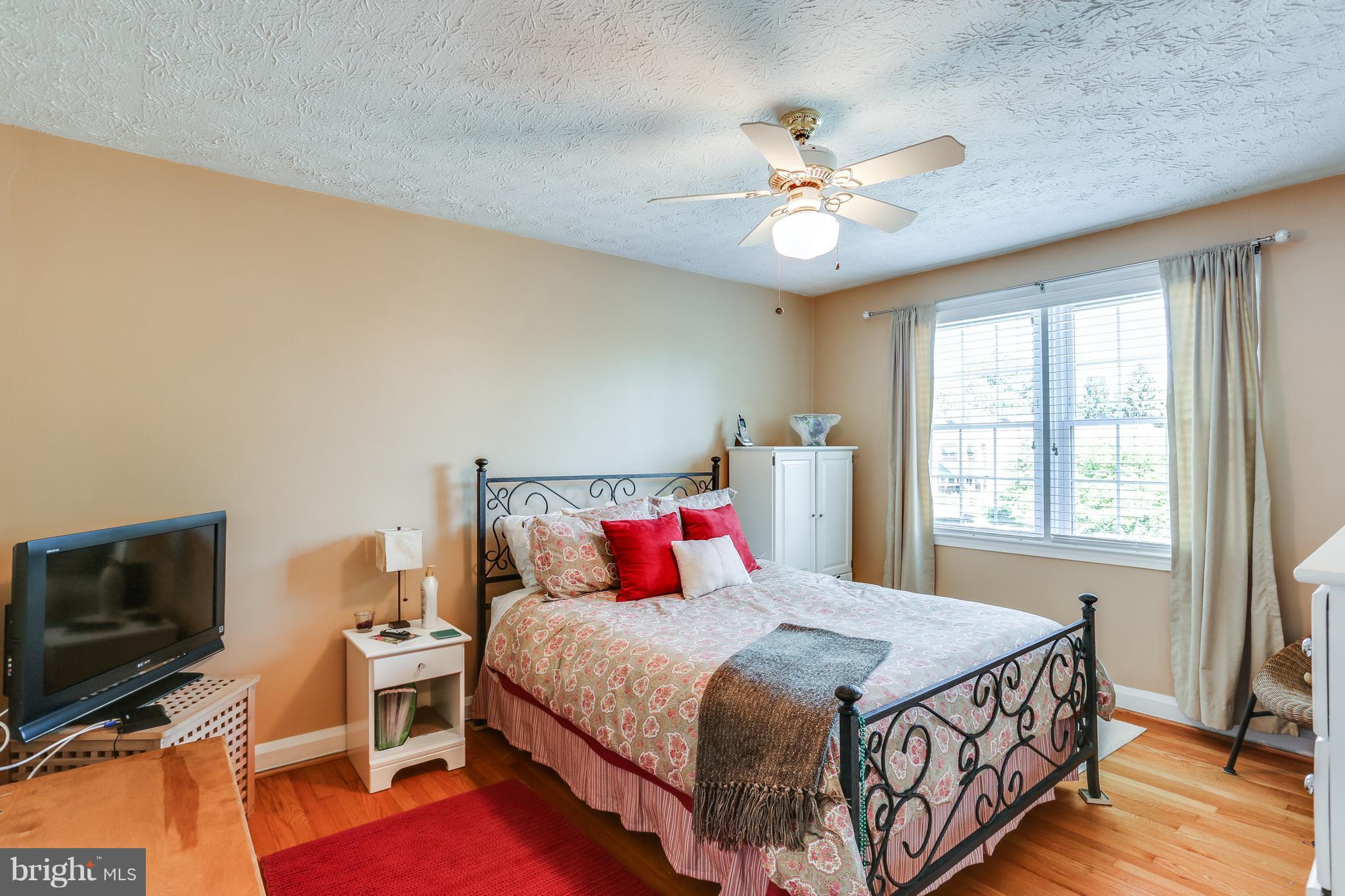 7019 Heathfield Road Baltimore, MD 21212 - Photo 12 of 30 Bedroom (Master)