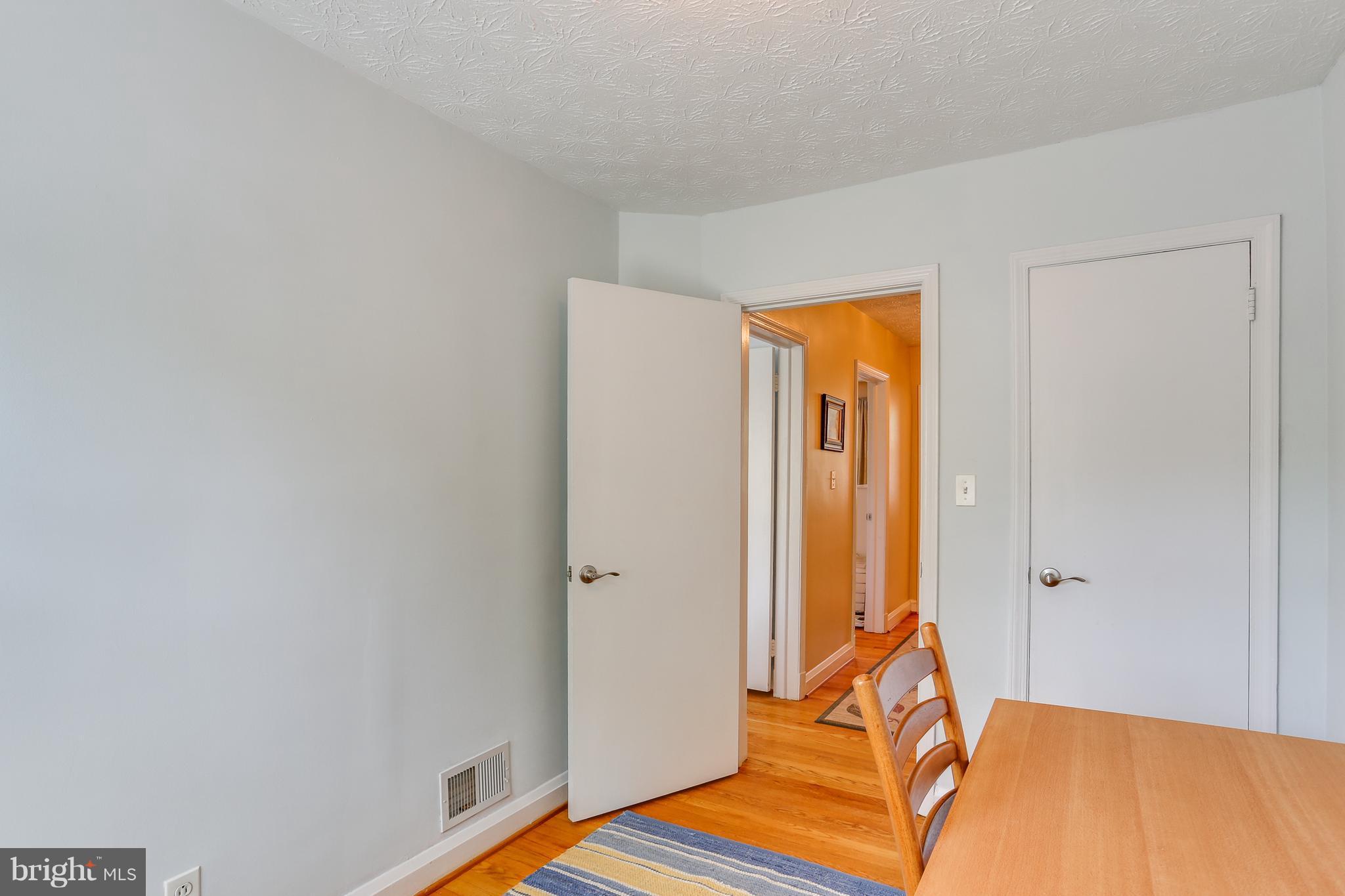 7019 Heathfield Road Baltimore, MD 21212 - Photo 19 of 30 Bedroom