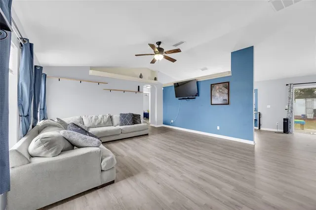 $275,000 | 14 Juniper Dr Court, Ocala, FL 34480