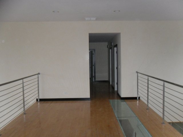 132 Old Dundee Road Barrington, IL 60010 - Photo 16 of 22 a view of a room with wooden floor
