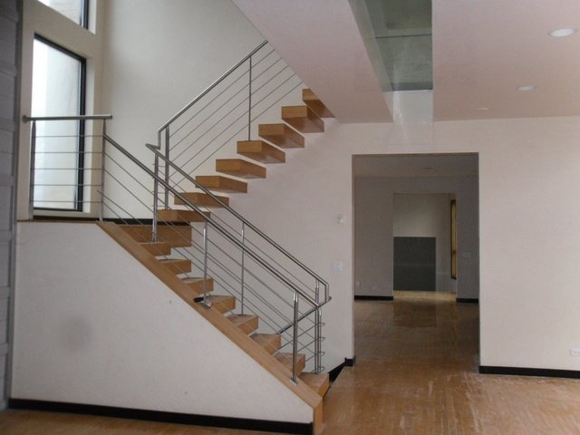 132 Old Dundee Road Barrington, IL 60010 - Photo 10 of 22 a view of entryway and hall with wooden floor