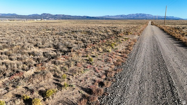 4855 Peakview Road Panguitch, UT 84759 - Photo 26 of 33 View of mountain backdrop with rural landscape