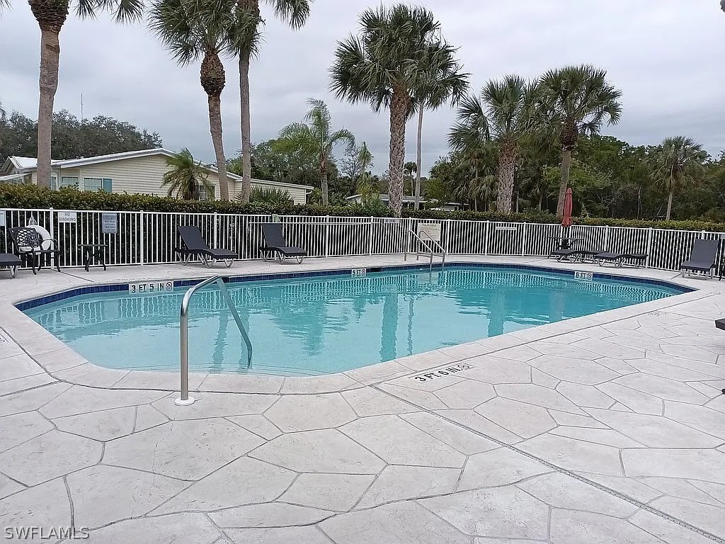 311 Riverwood Road Naples, FL 34114 - Photo 16 of 18 Gallery Image 16