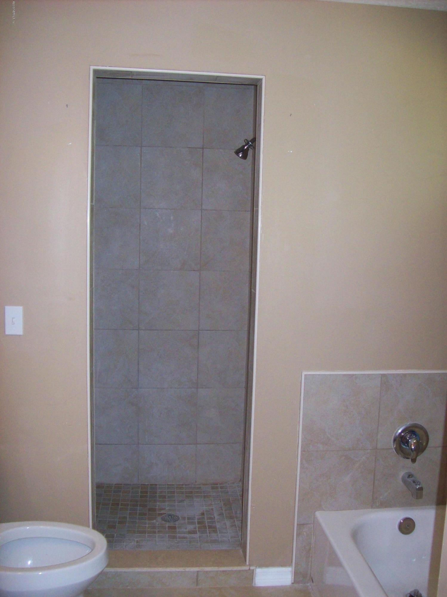 Ken Master Bath
