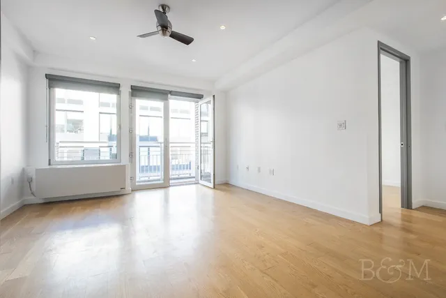 $1,050,000 | 260 North 9th Street, Unit 4A | Williamsburg