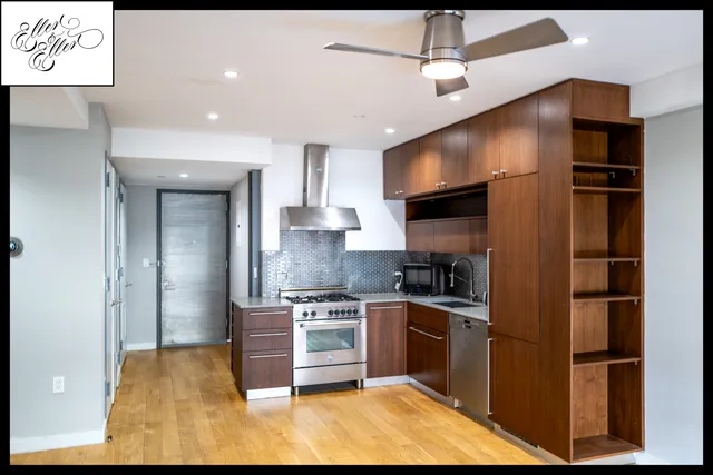 $1,050,000 | 260 North 9th Street, Unit 4A | Williamsburg