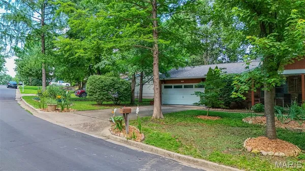$349,900 | 909 Cypress Drive, Rolla, MO 65401