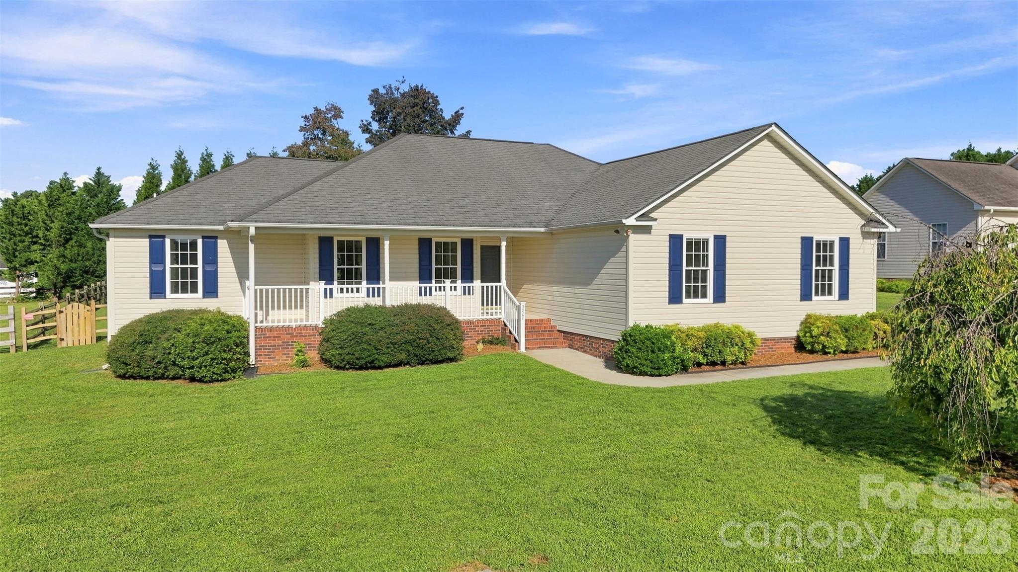 3707 Fieldhaven Court Maiden, NC 28650 - Photo 1 of 39 Gallery Image 1