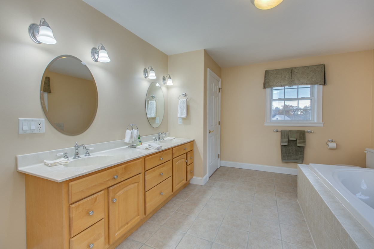 480 North Road Candia, NH 03034 - Photo 23 of 34