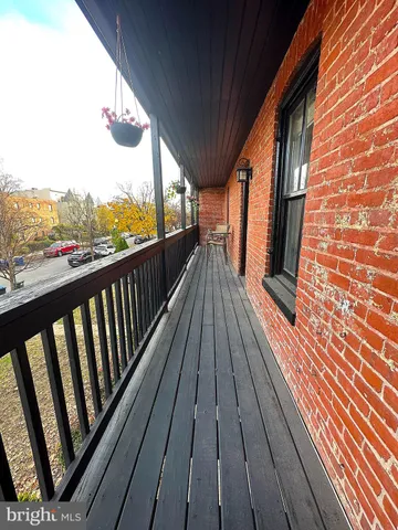 $3,000 | 1133 D Street Northeast, Unit 2A, Washington, DC 20002