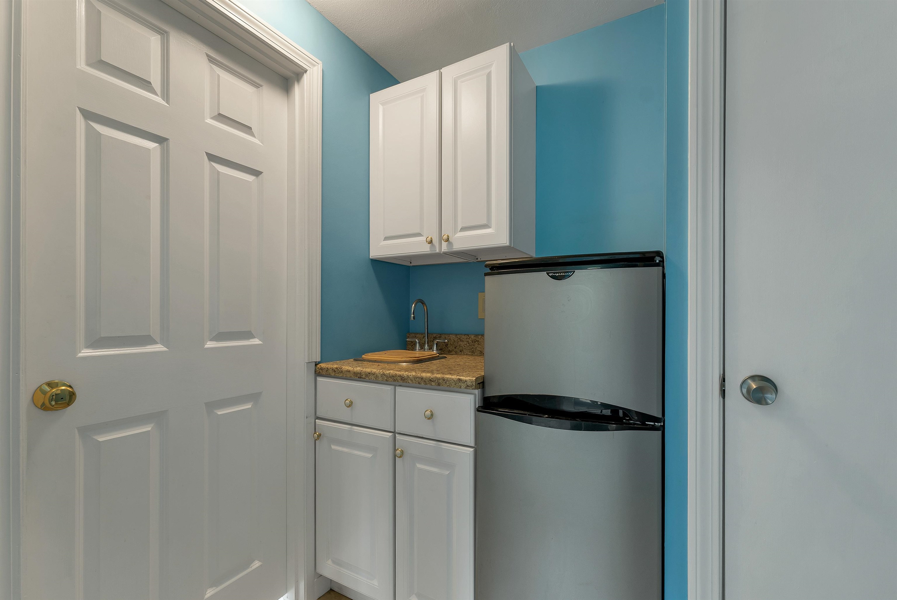 46 Albin Road Bow, NH 03304 - Photo 43 of 58