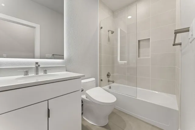 $1,999,950 | 110 Riva Ridge Place, Austin, TX 78737