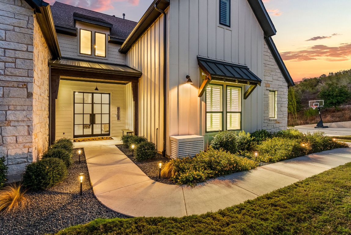 110 Riva Ridge Place Austin, TX 78737 - Photo 3 of 40