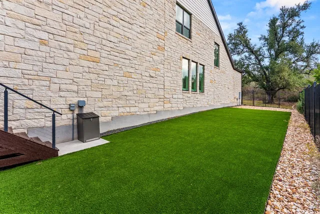 $1,999,950 | 110 Riva Ridge Place, Austin, TX 78737