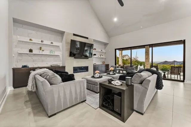 $1,999,950 | 110 Riva Ridge Place, Austin, TX 78737