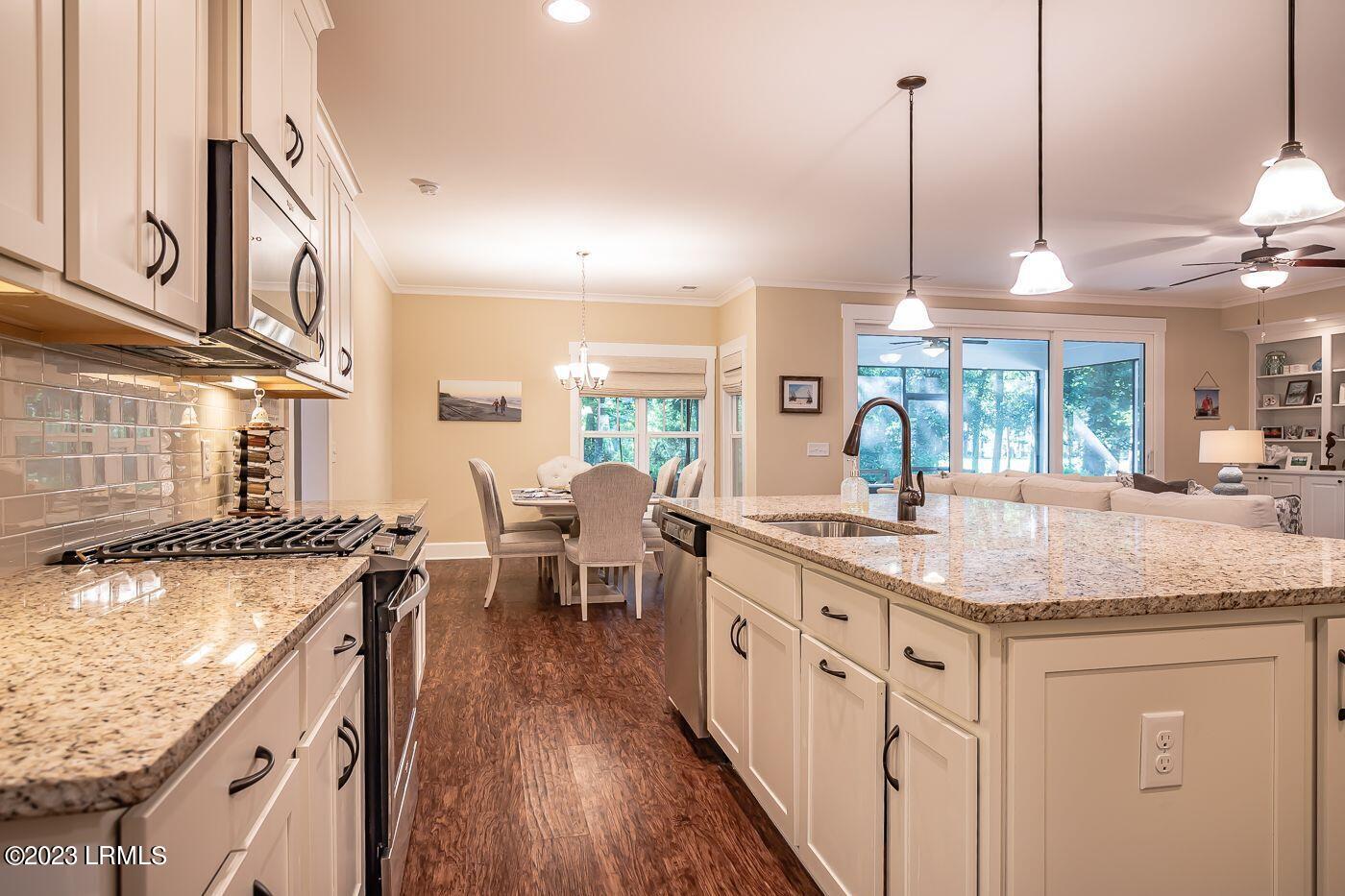 315 Westbrook Road St. Helena Island, SC 29920 - Photo 5 of 50 Kithen