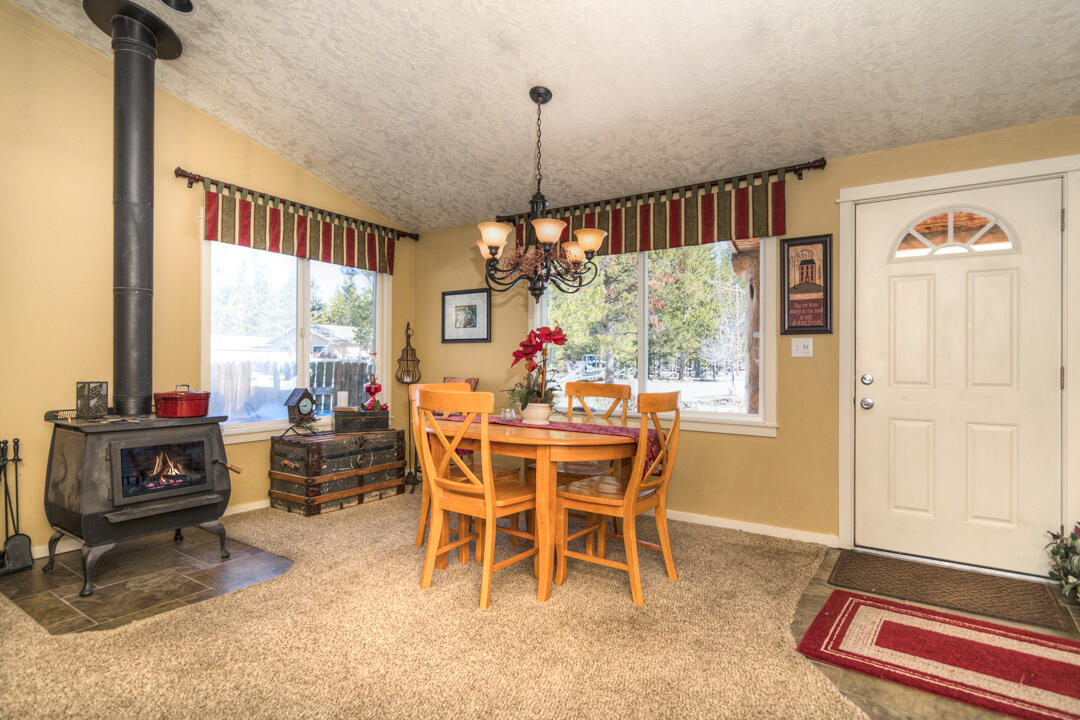 52119 Stearns Road La Pine, OR 97739 - Photo 11 of 30 Stearns Rd 52119 (11 of 30)