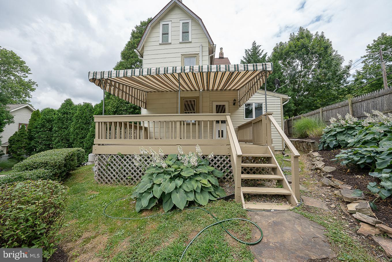 912 Henry Avenue Wayne, PA 19087 - Photo 18 of 67 Deck & Awning