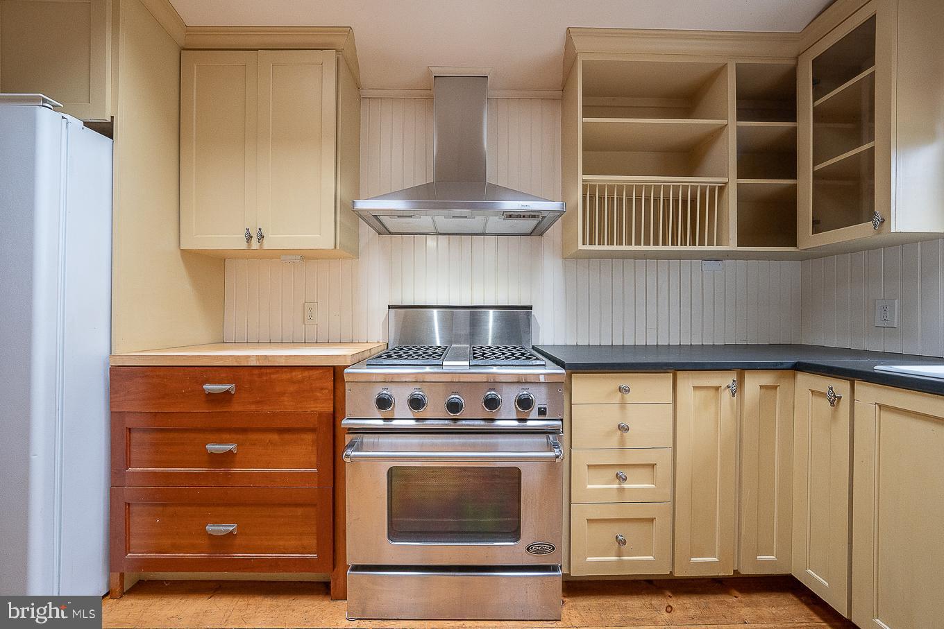 912 Henry Avenue Wayne, PA 19087 - Photo 47 of 67 Kitchen