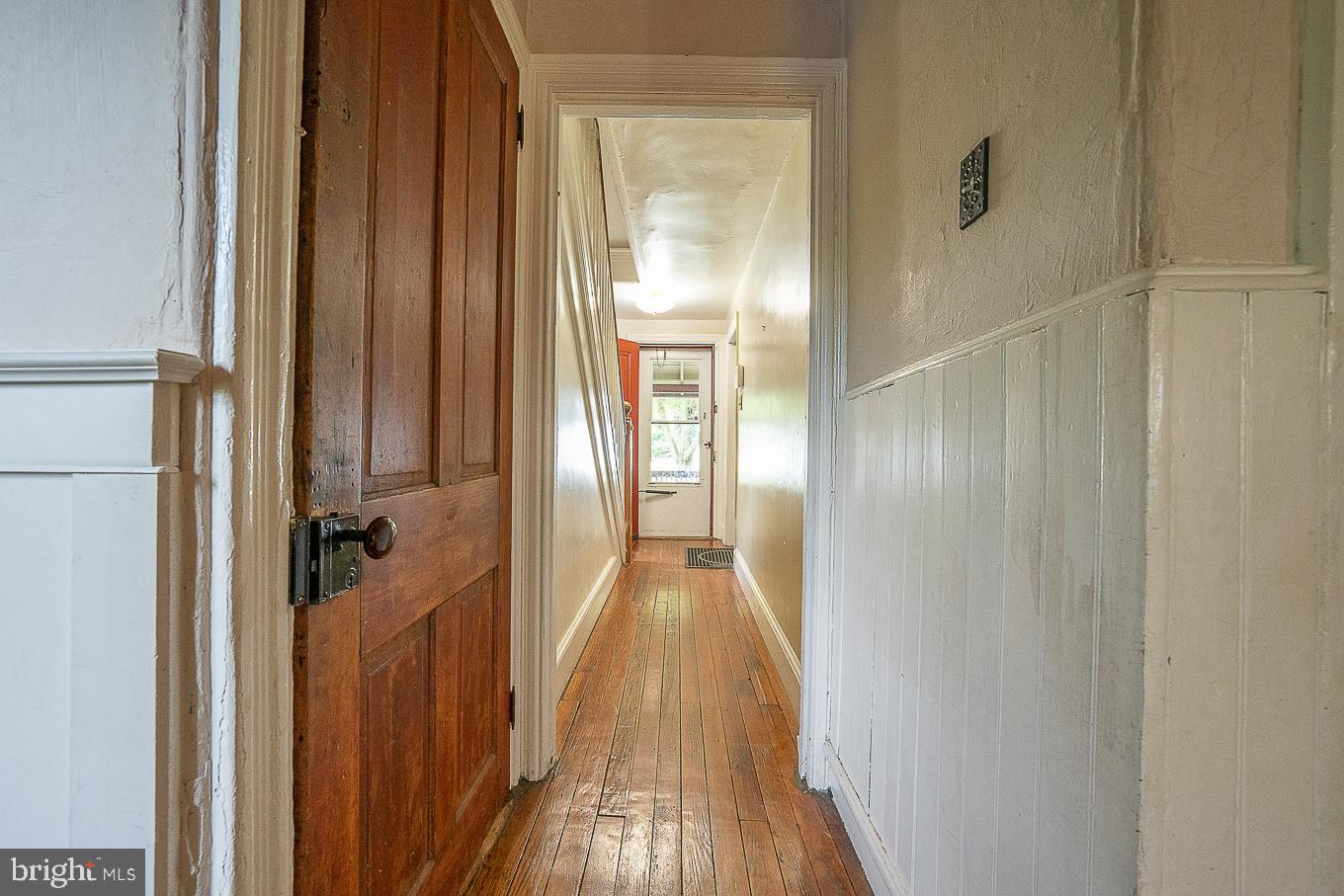 912 Henry Avenue Wayne, PA 19087 - Photo 55 of 67 Entrance Hall