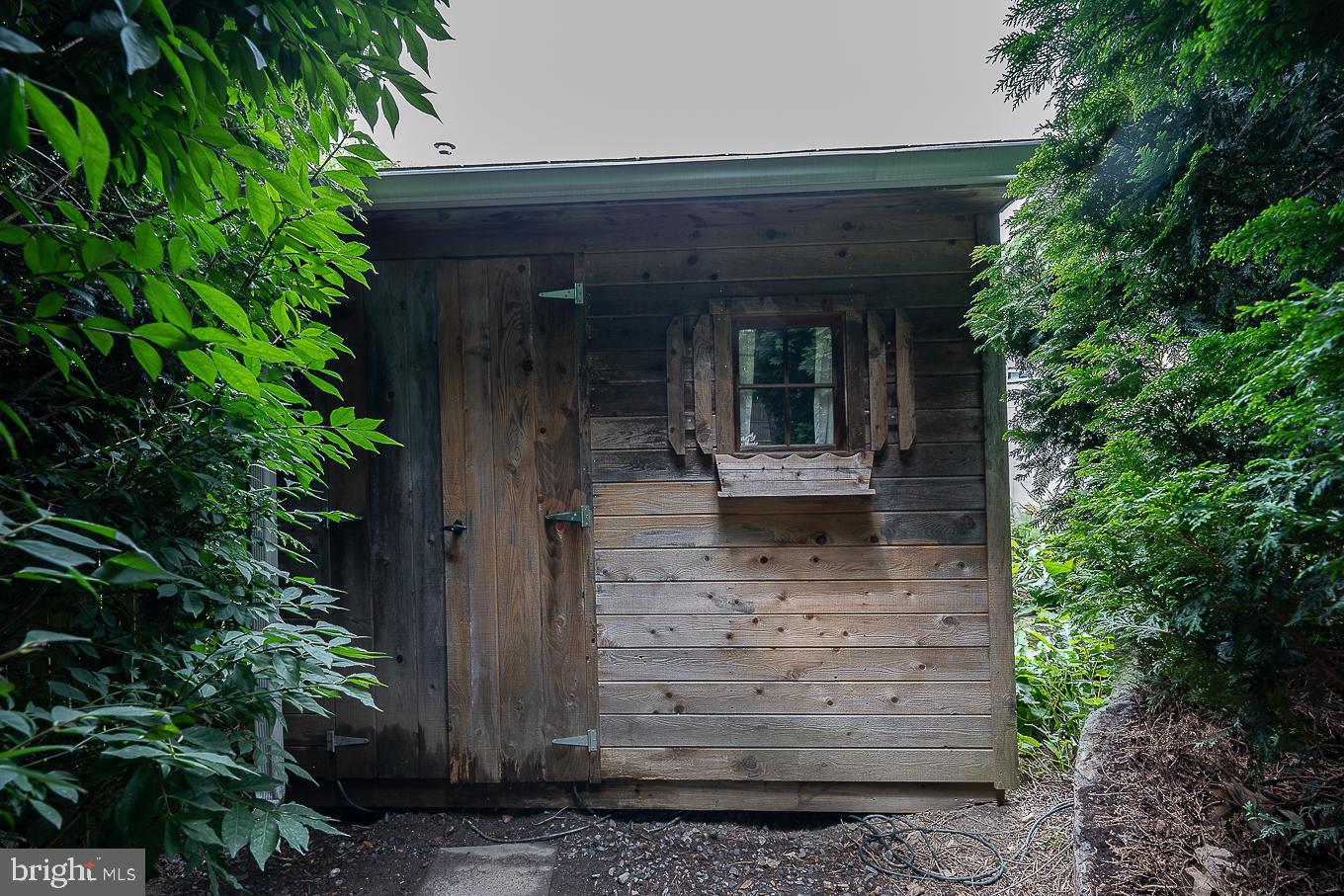 912 Henry Avenue Wayne, PA 19087 - Photo 60 of 67 Pool Shed