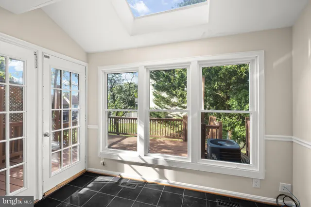 $2,999 | 1451 Bluemont Court, Herndon, VA 20170