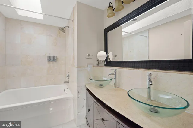 $2,999 | 1451 Bluemont Court, Herndon, VA 20170