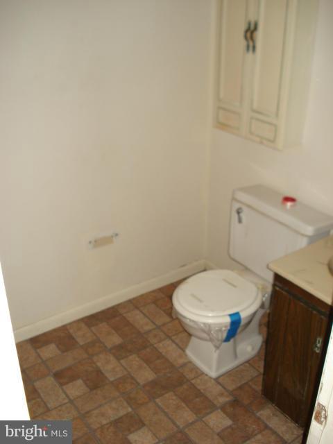 810 Windstream Way, Unit B Edgewood, MD 21040 - Photo 14 of 23 Bath