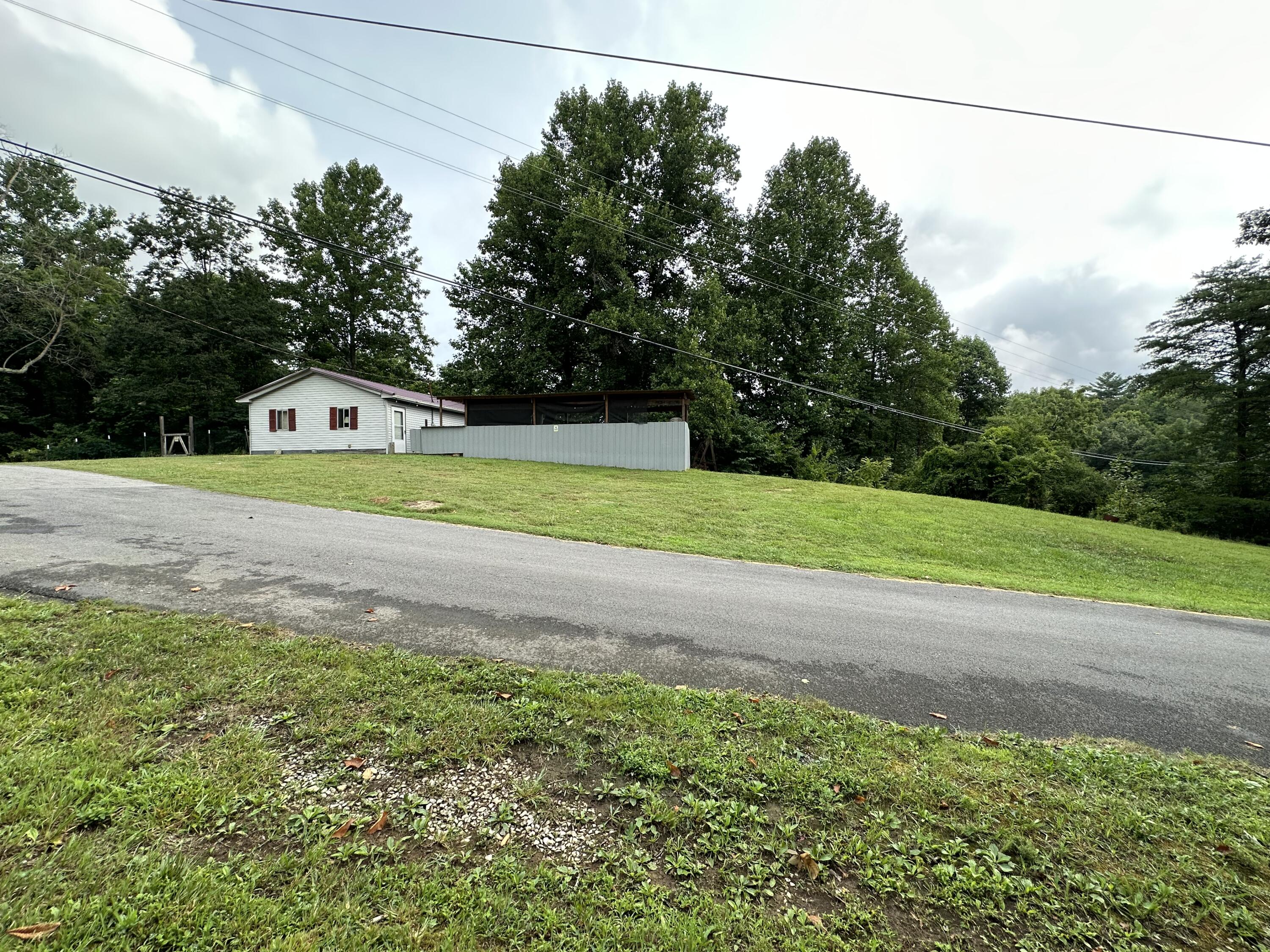 34 Dudley Hill Road Nancy, KY 42544 - Photo 46 of 47 IMG_1169