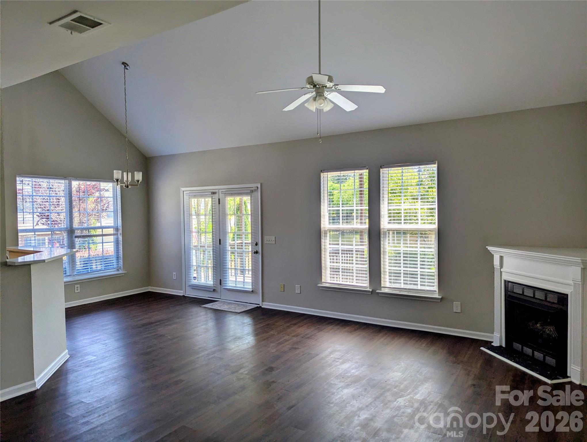 10932 Stone Trail Road Charlotte, NC 28213 - Photo 4 of 35