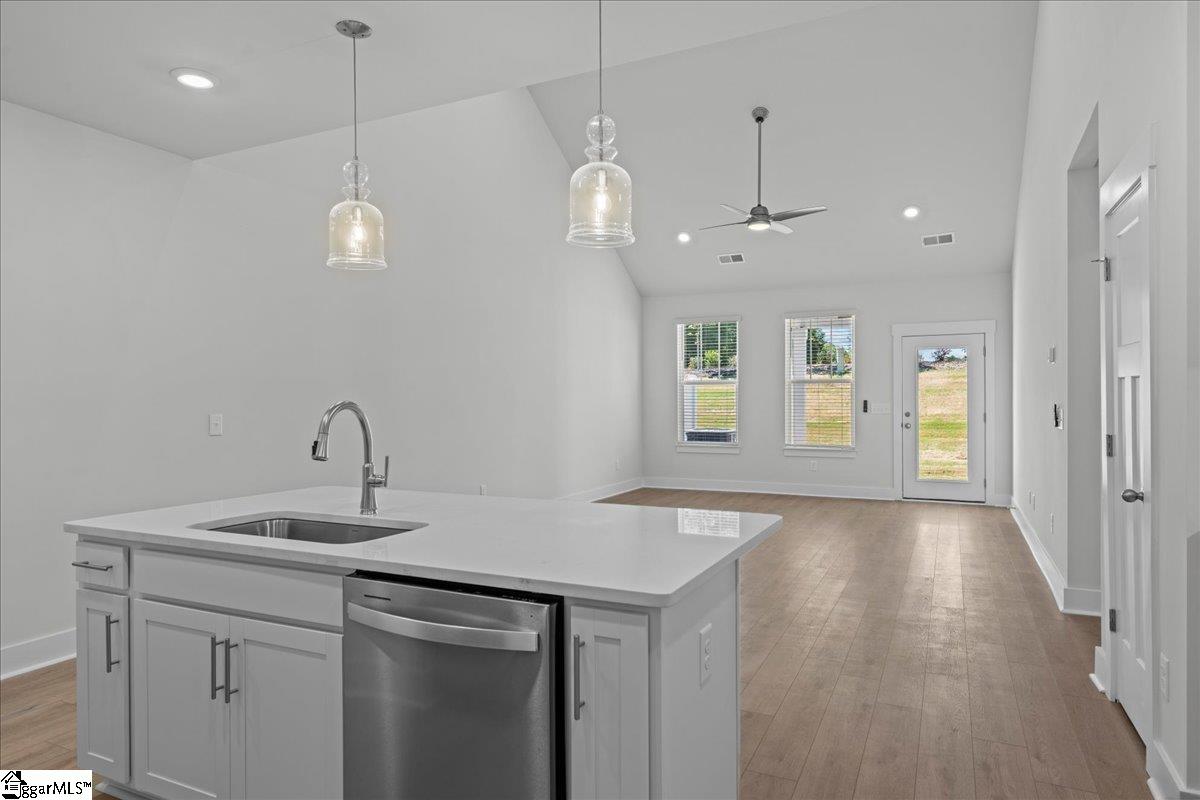 284 Silo Rdg Drive Anderson, SC 29621 - Photo 8 of 36