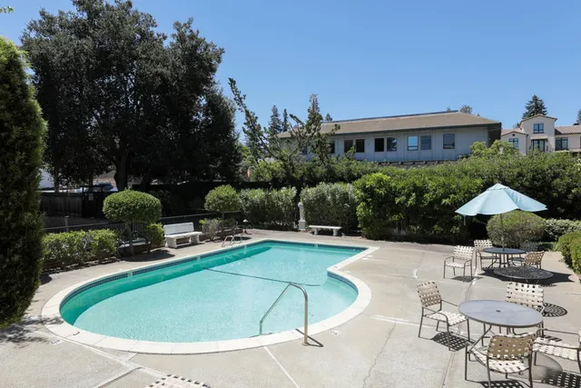 $5,800 | 226 West Edith Avenue, Unit 15, Los Altos, CA 94022